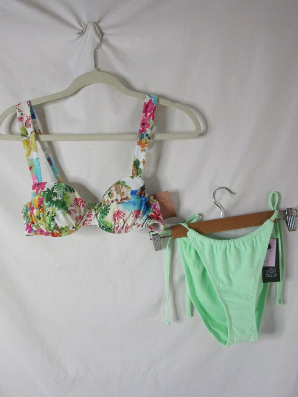 Shade & Shore Wild Fable Bikini Mint Green Tropical Print Size Small & 34B NWT